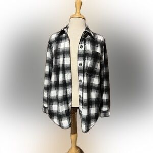 Eddie Bauer Women’s Microfleece Button-Up Shirt